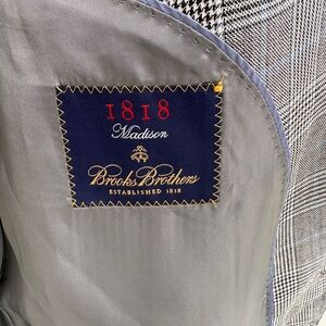 Brooks Brothers 1818 Madison Gray Plaid Sport Coat Blazer 45R Wool Mens USA